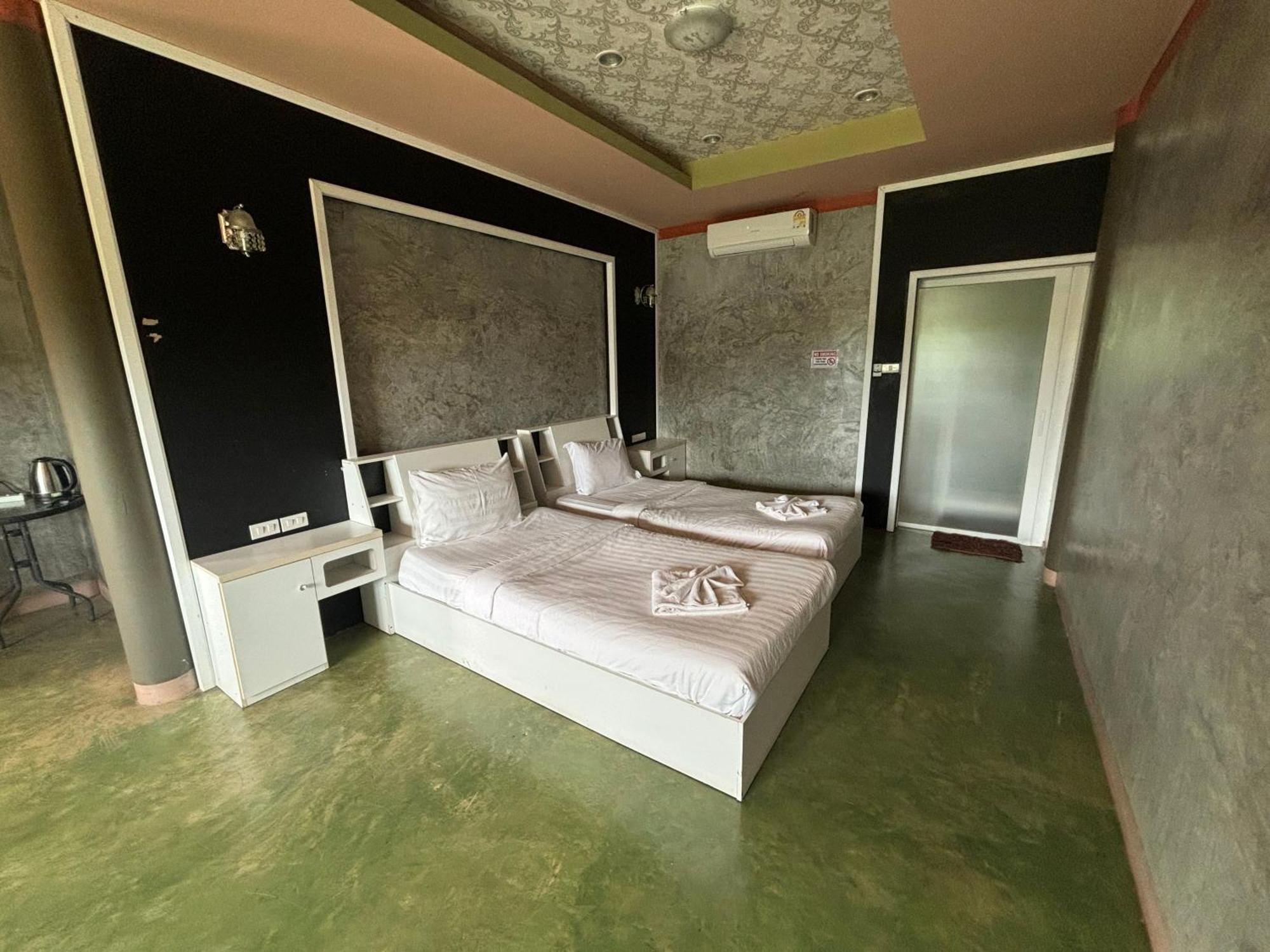 Revolution Kanchanaburi Adventure Hq Ban Chuk Kum
