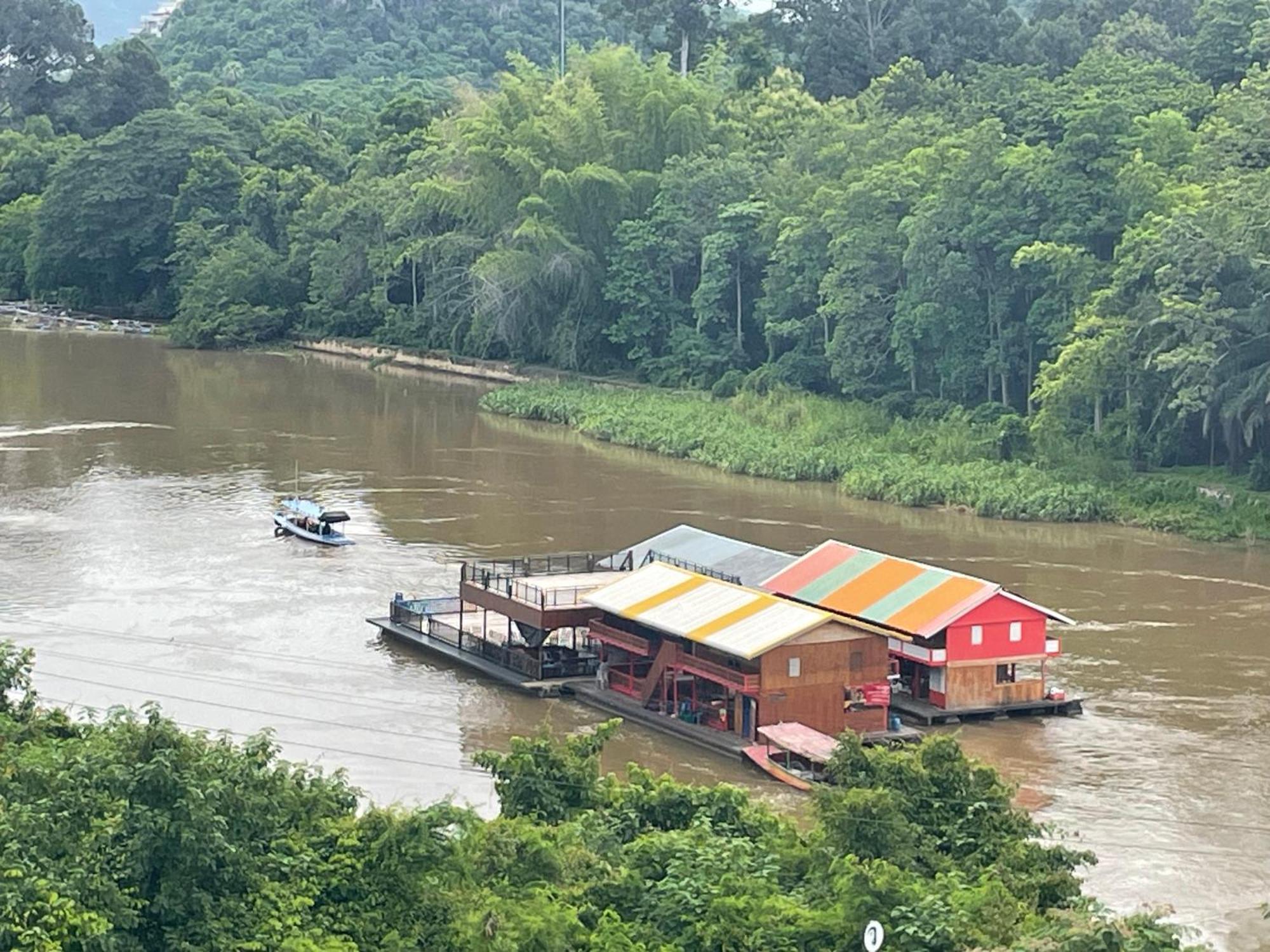 Revolution Kanchanaburi Adventure Hq Ban Chuk Kum